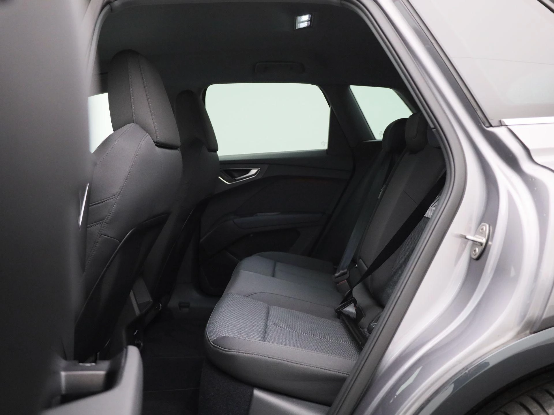 Audi-Q4 e-tron-image-38