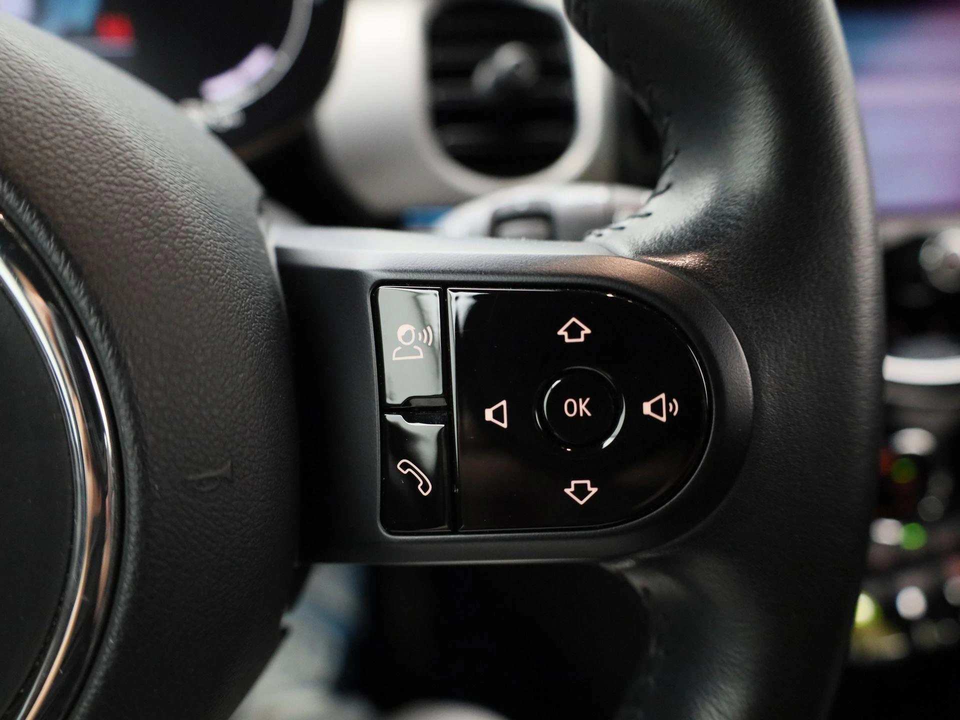 MINI-Cooper-image-17