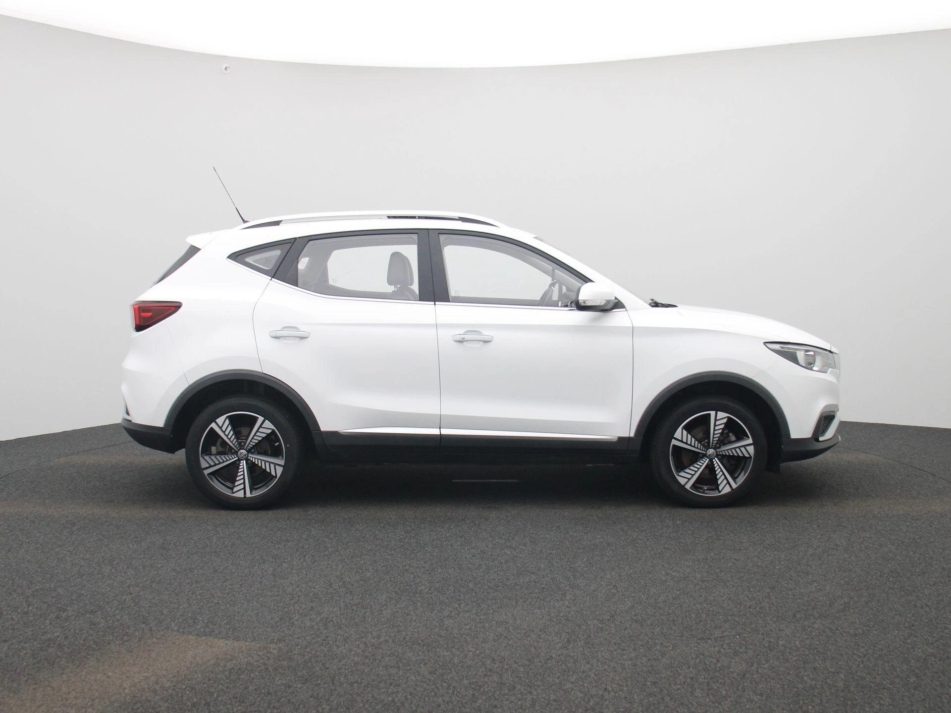 MG ZS EV