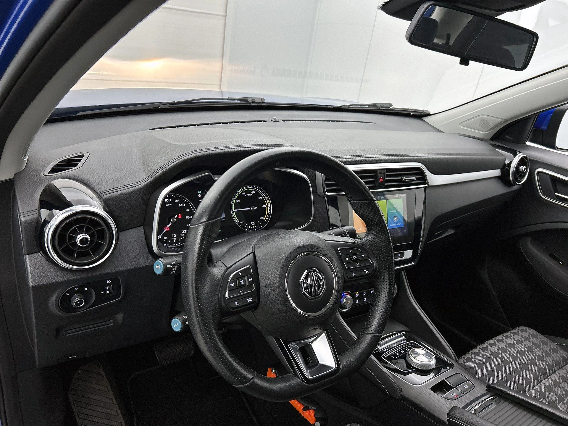 MG-ZS EV-image-19
