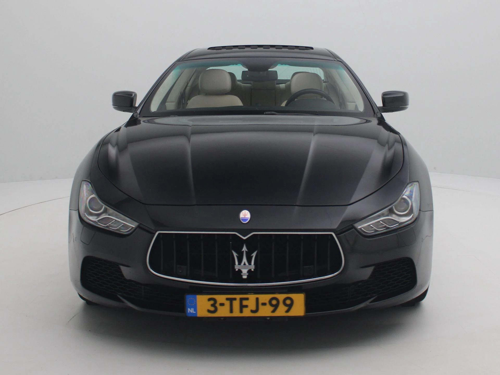 Maserati-Ghibli-image-2