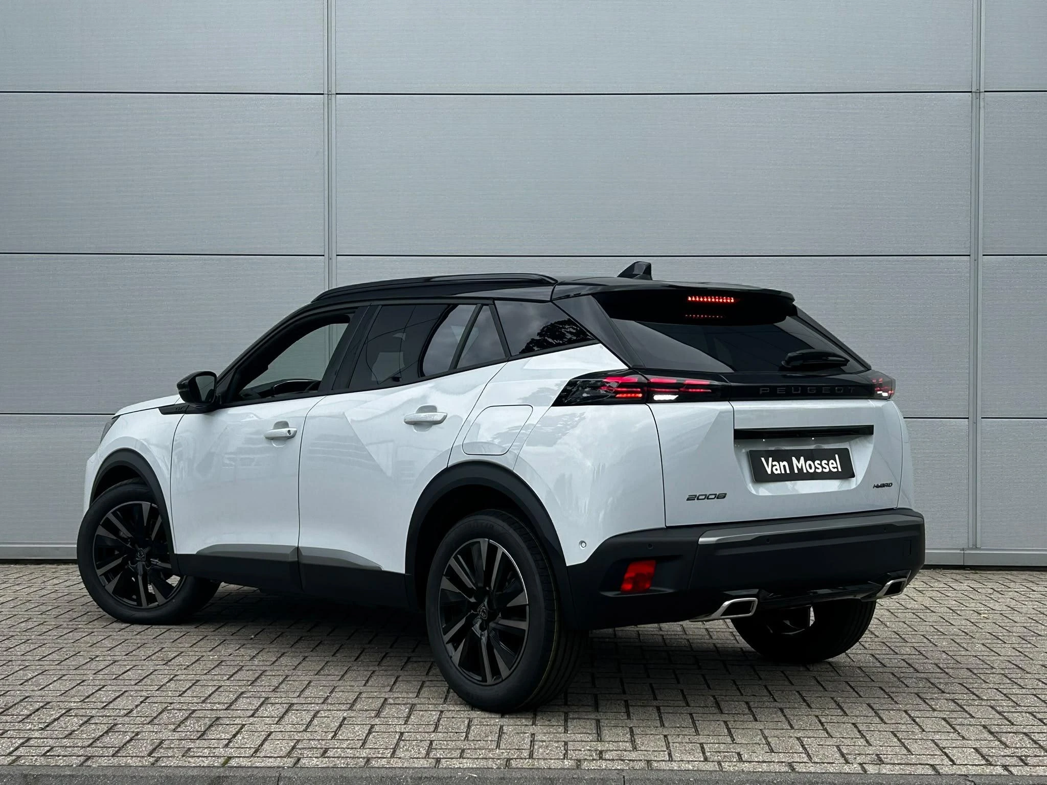 Peugeot-2008-image-3