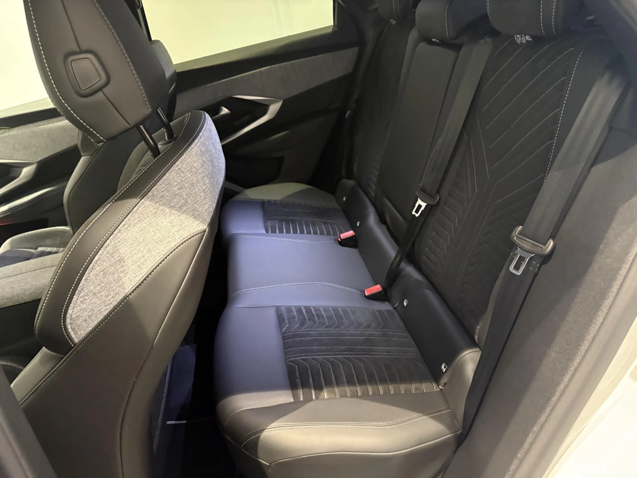 Peugeot 3008 1.2 Hybrid 136 GT