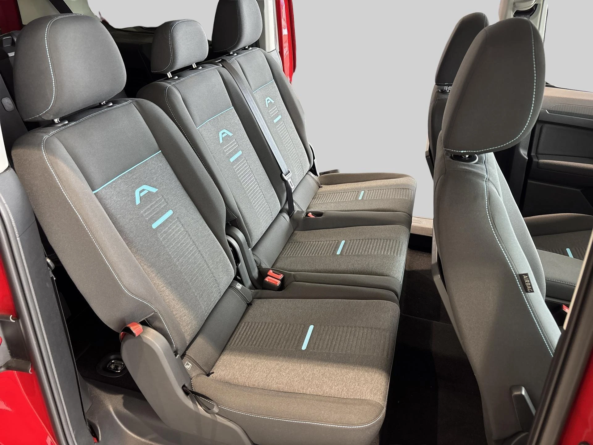 Ford-Tourneo Connect-image-19