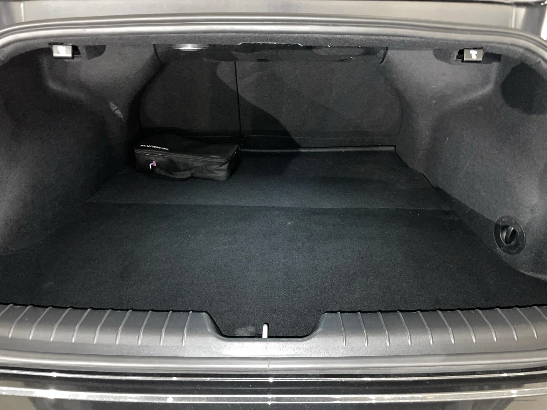 Hyundai-IONIQ 6-image-11