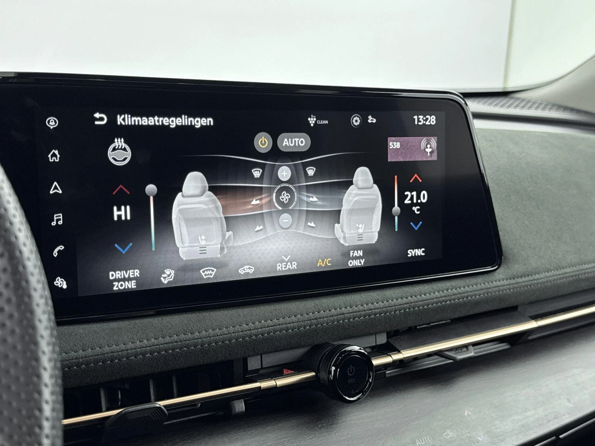 Nissan-ARIYA-image-22