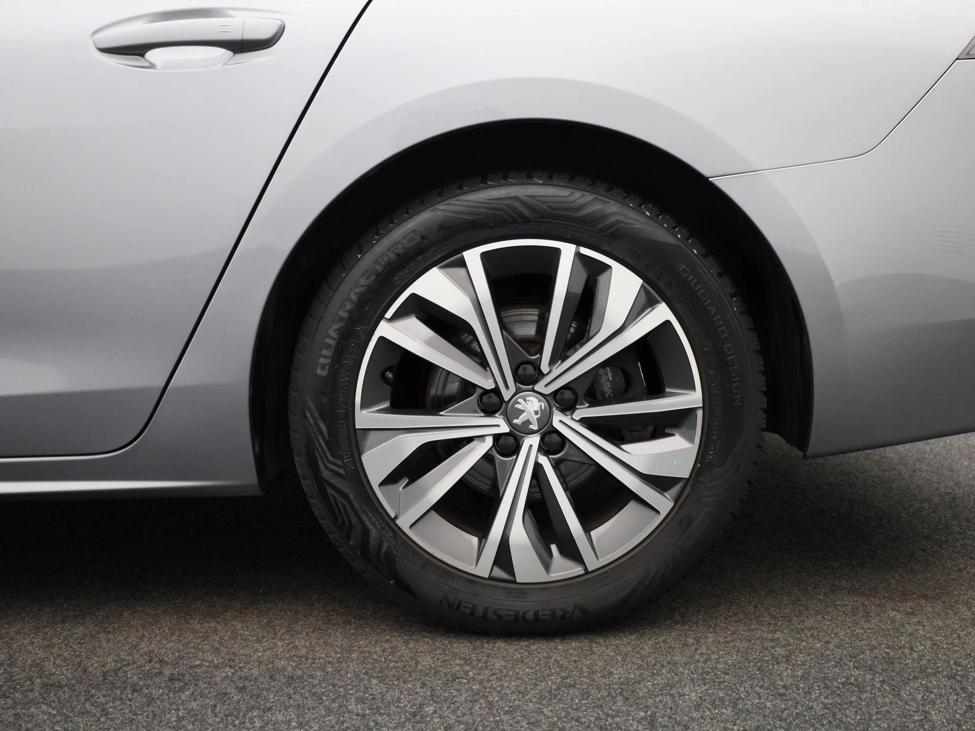 Peugeot-508-image-14