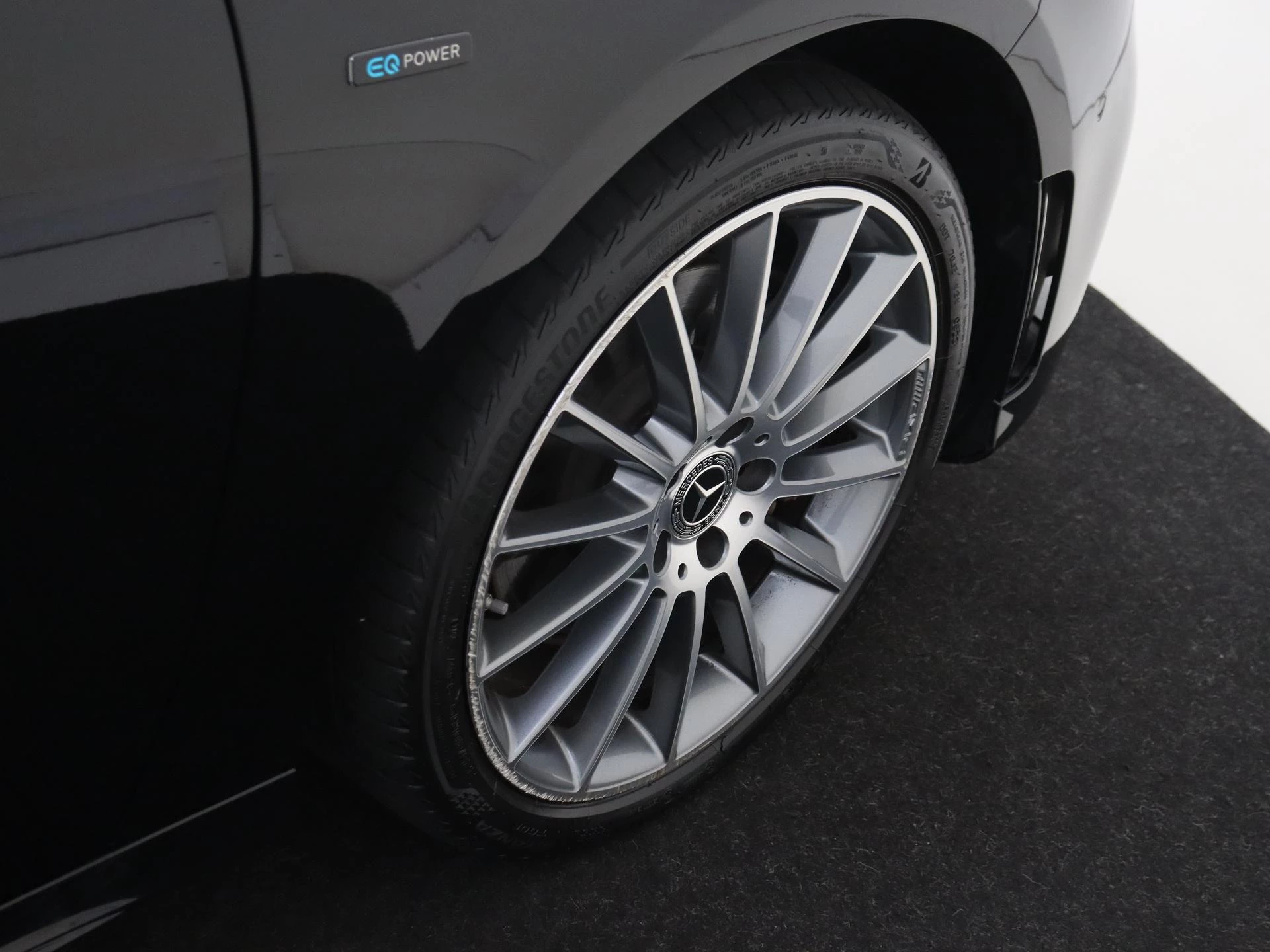 Mercedes-Benz-A-Klasse-image-11