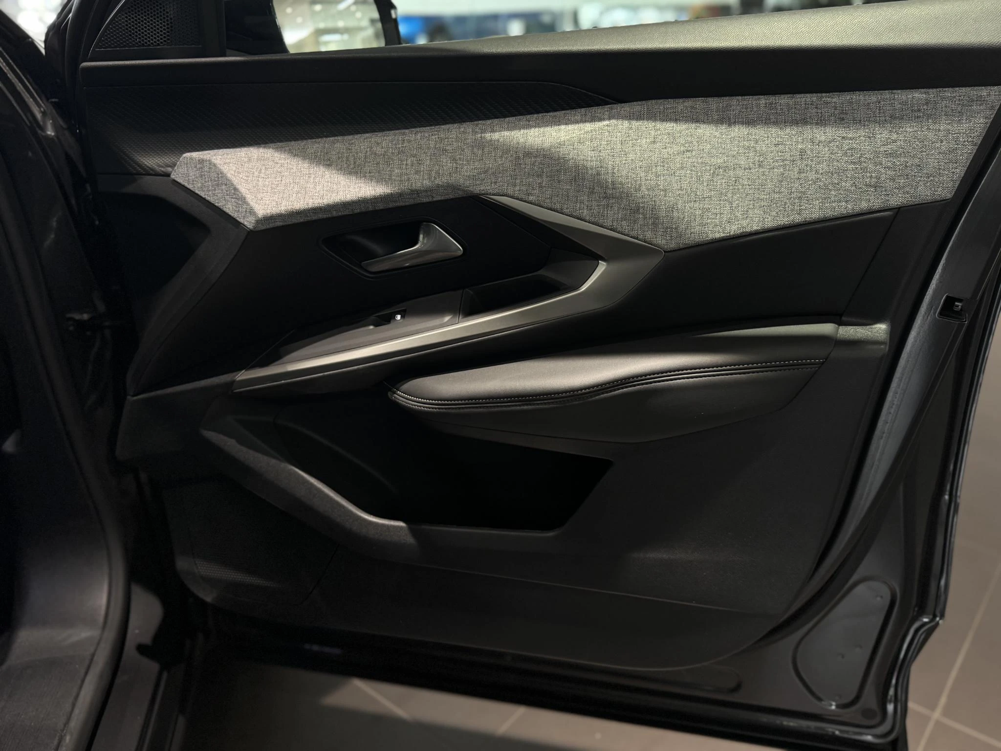 Peugeot-5008-image-31