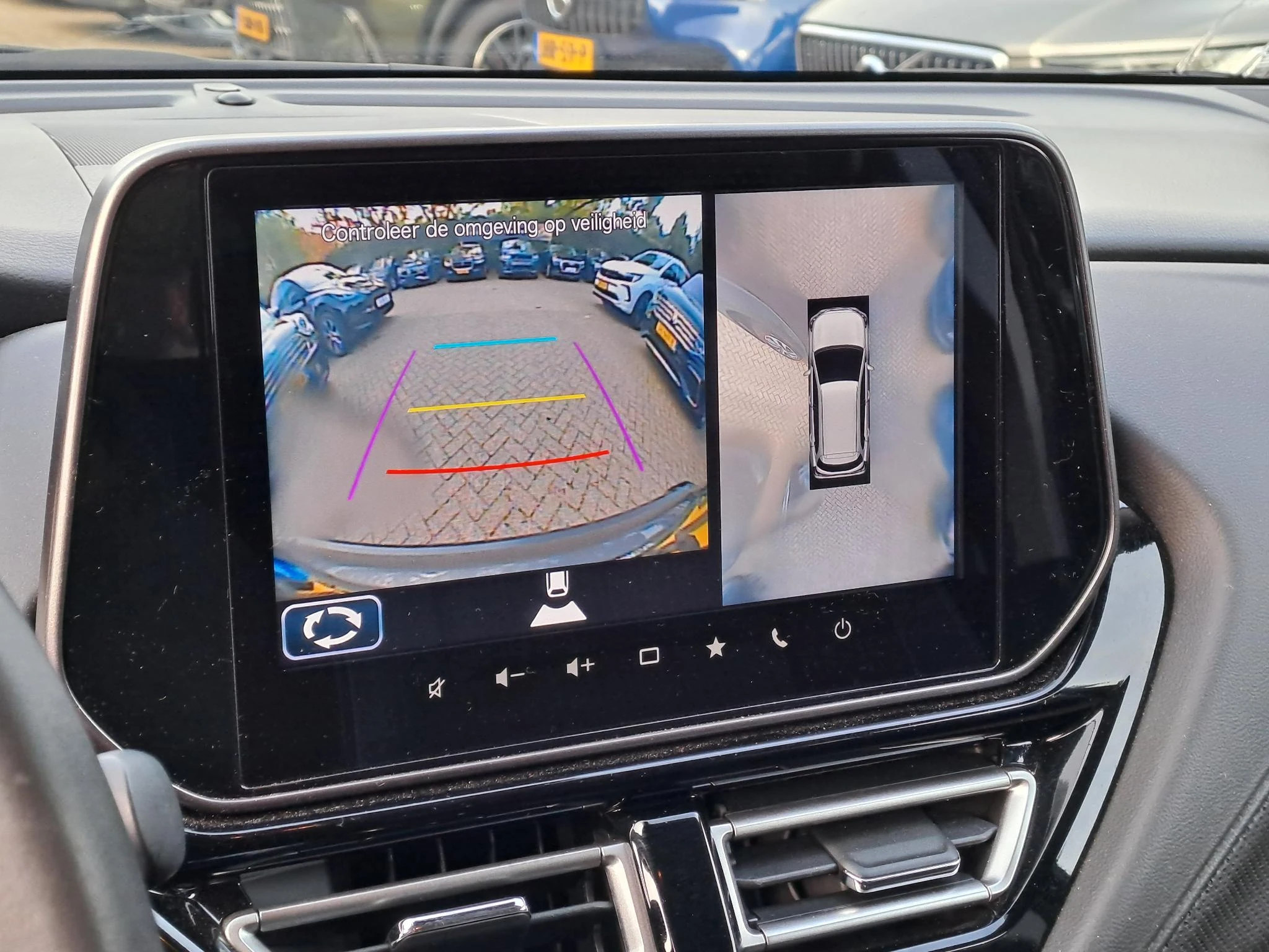 Suzuki-S-Cross-image-16