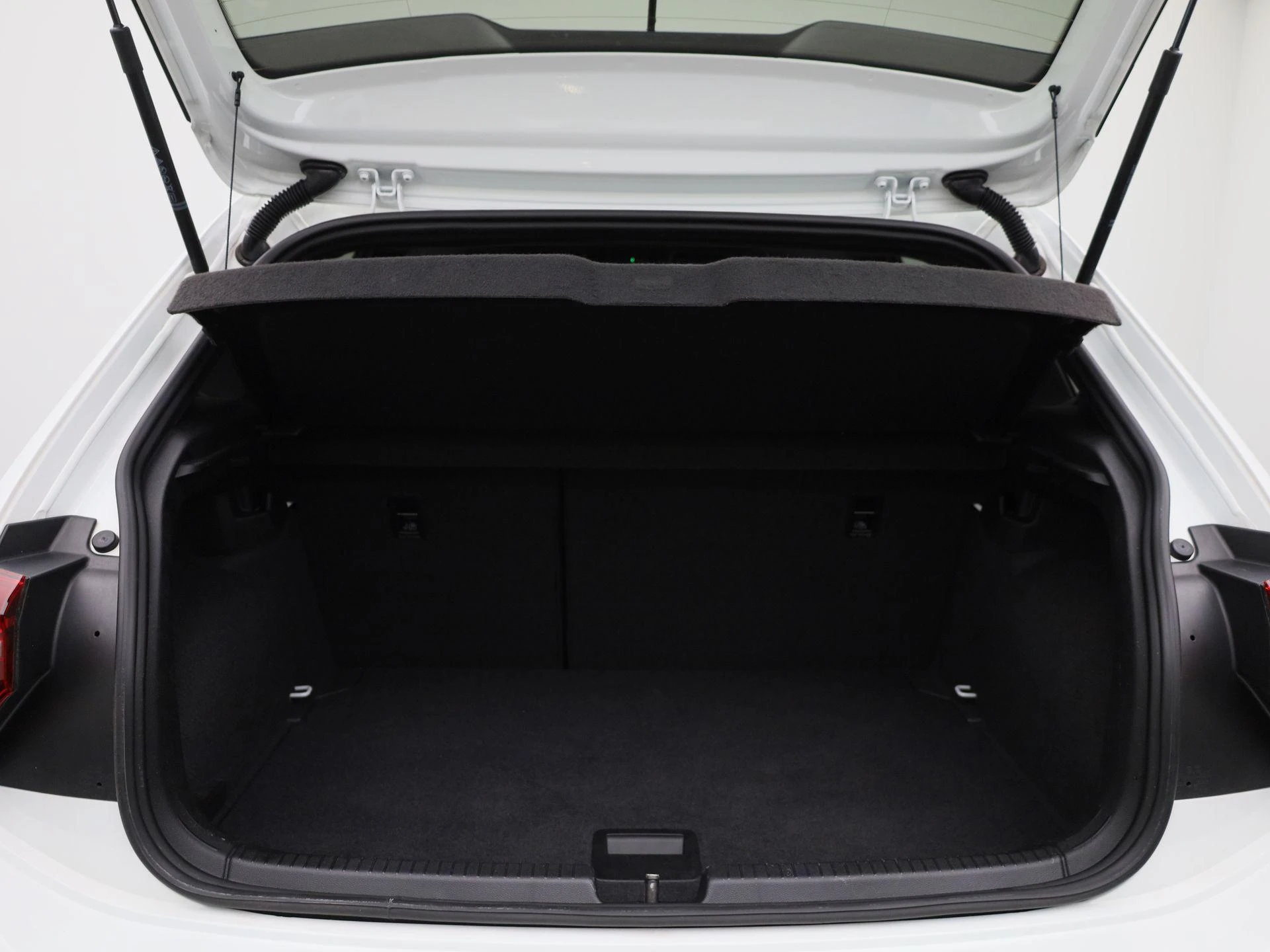 Volkswagen Polo - 14