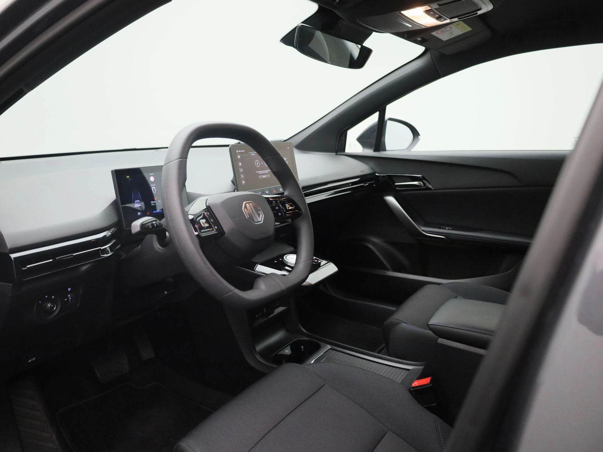 MG-MG4 EV-image-25