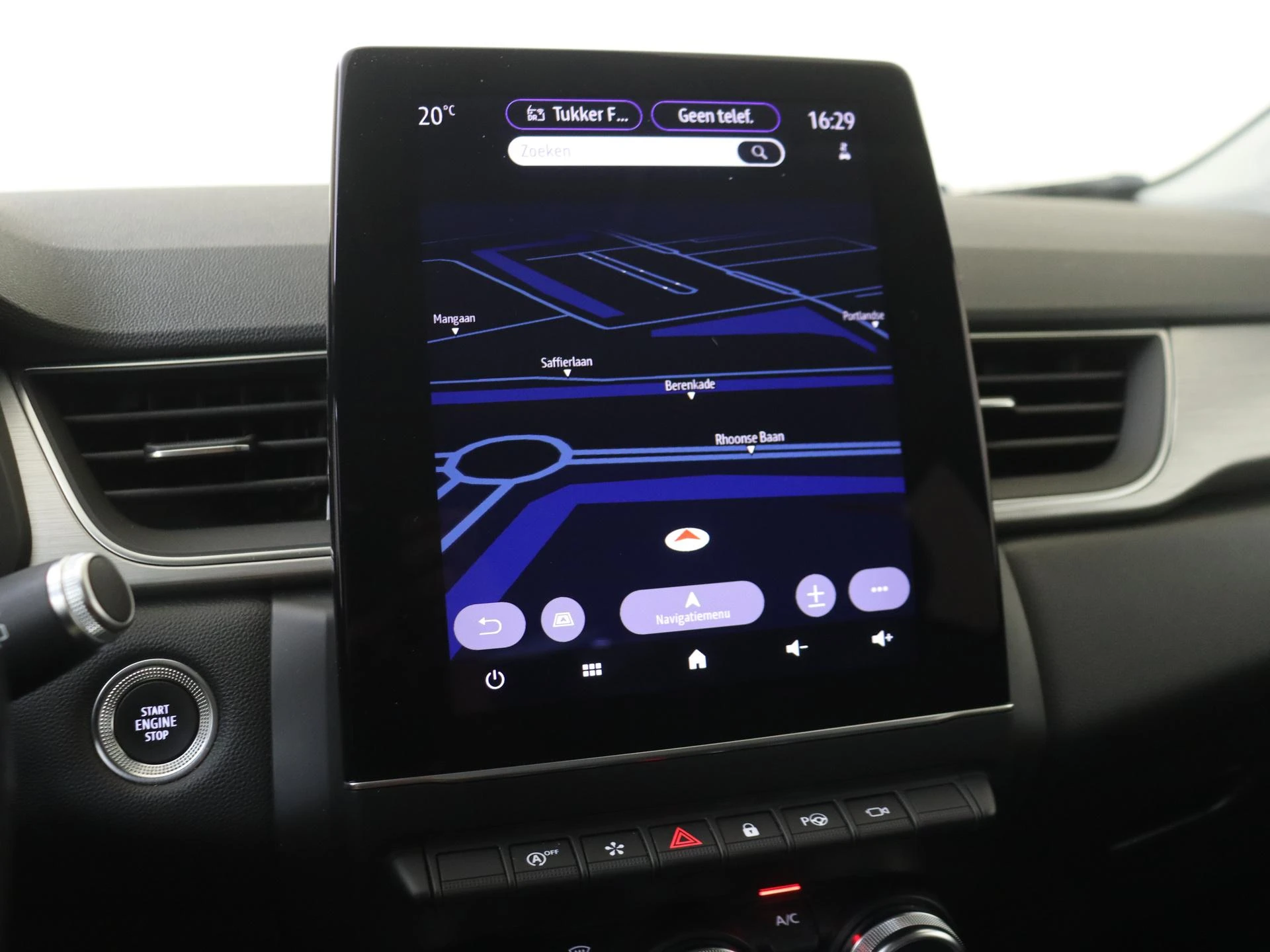 Renault-Captur-image-17