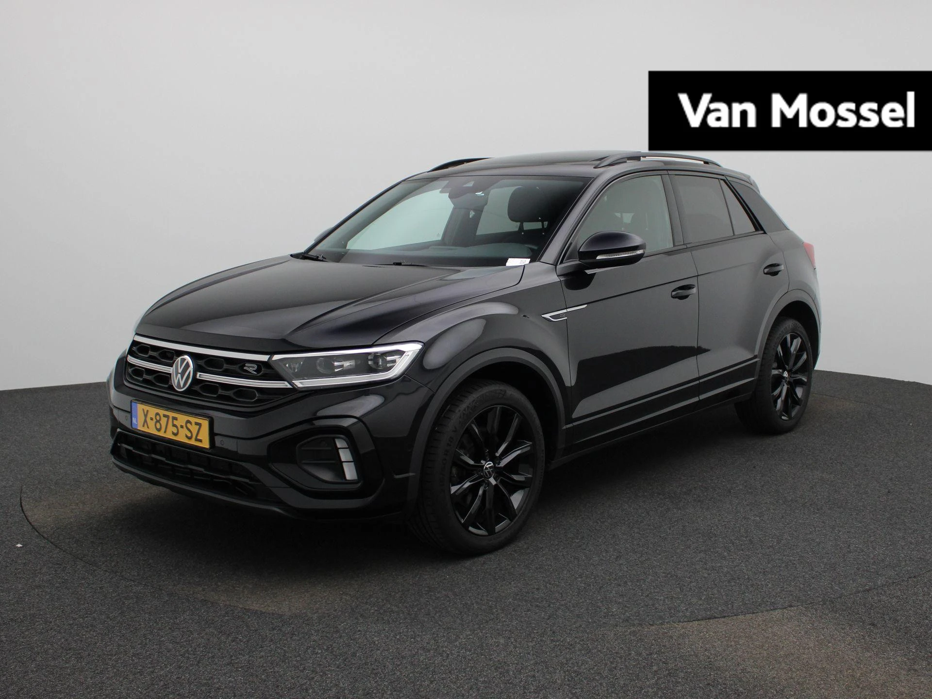 Volkswagen-T-Roc-image-0