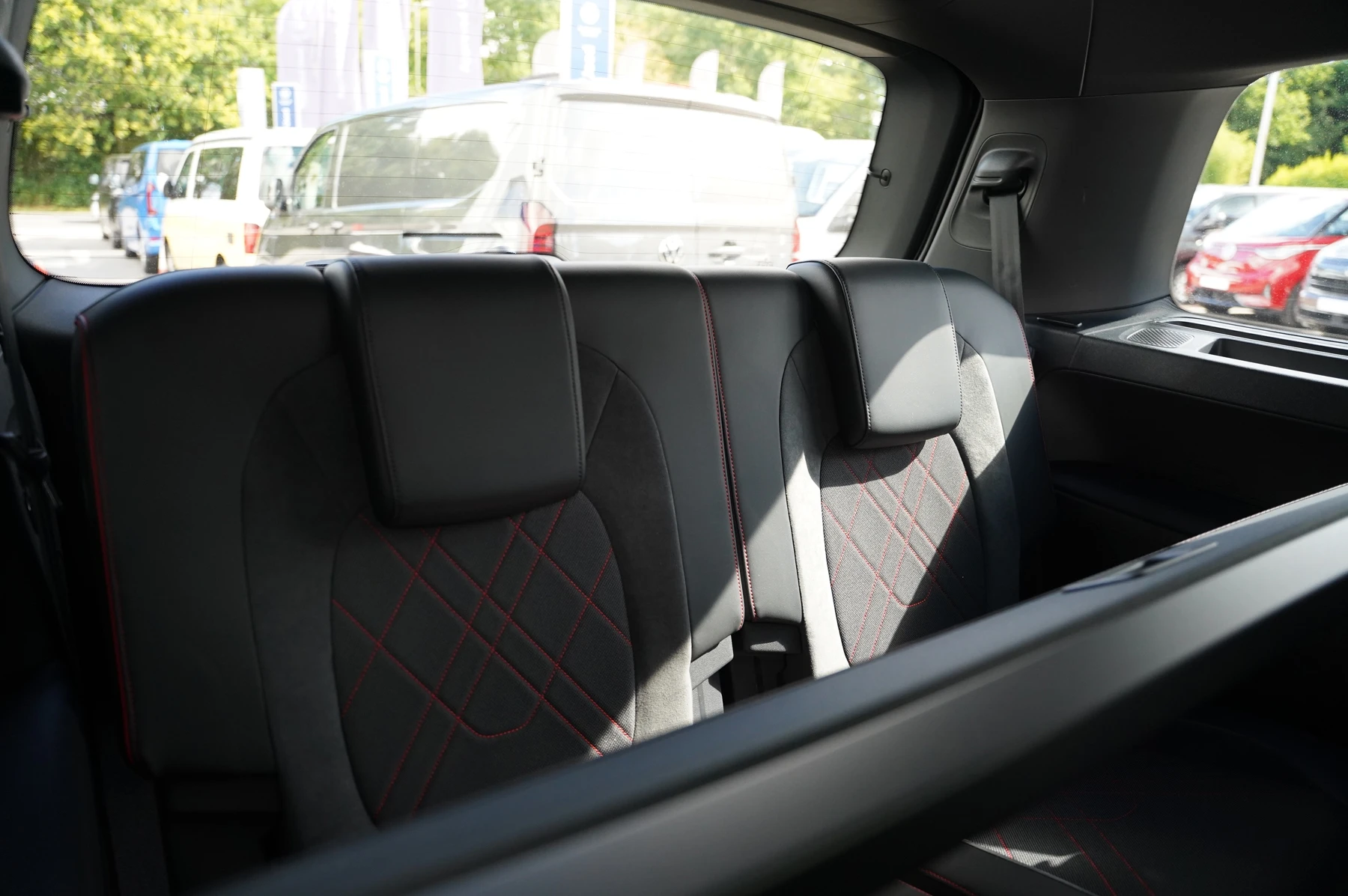 Volkswagen-ID. Buzz-image-10