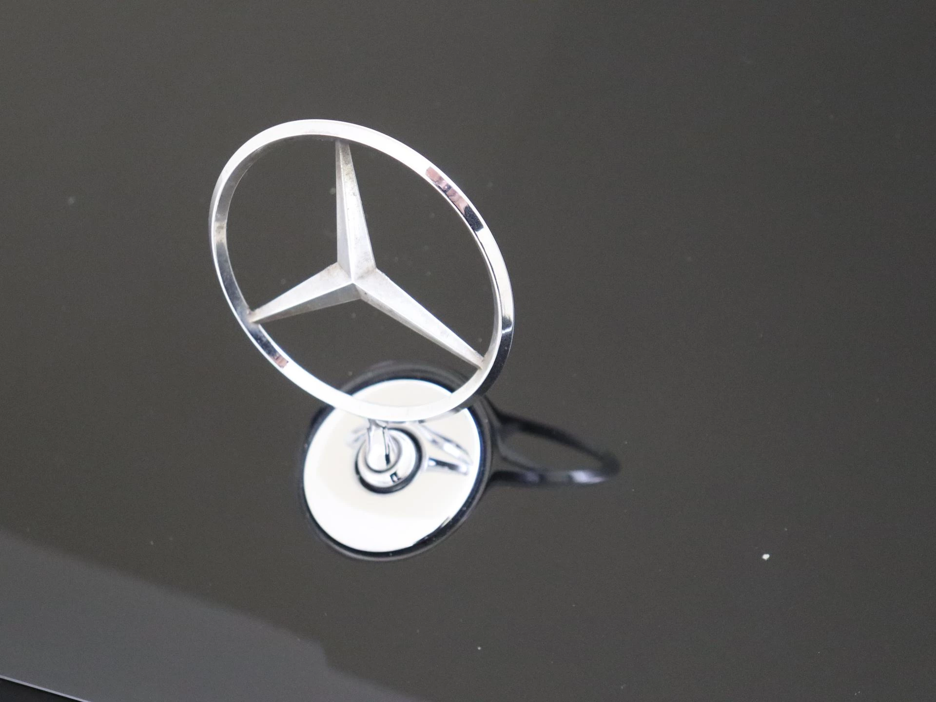 Mercedes-Benz-S-Klasse-image-28