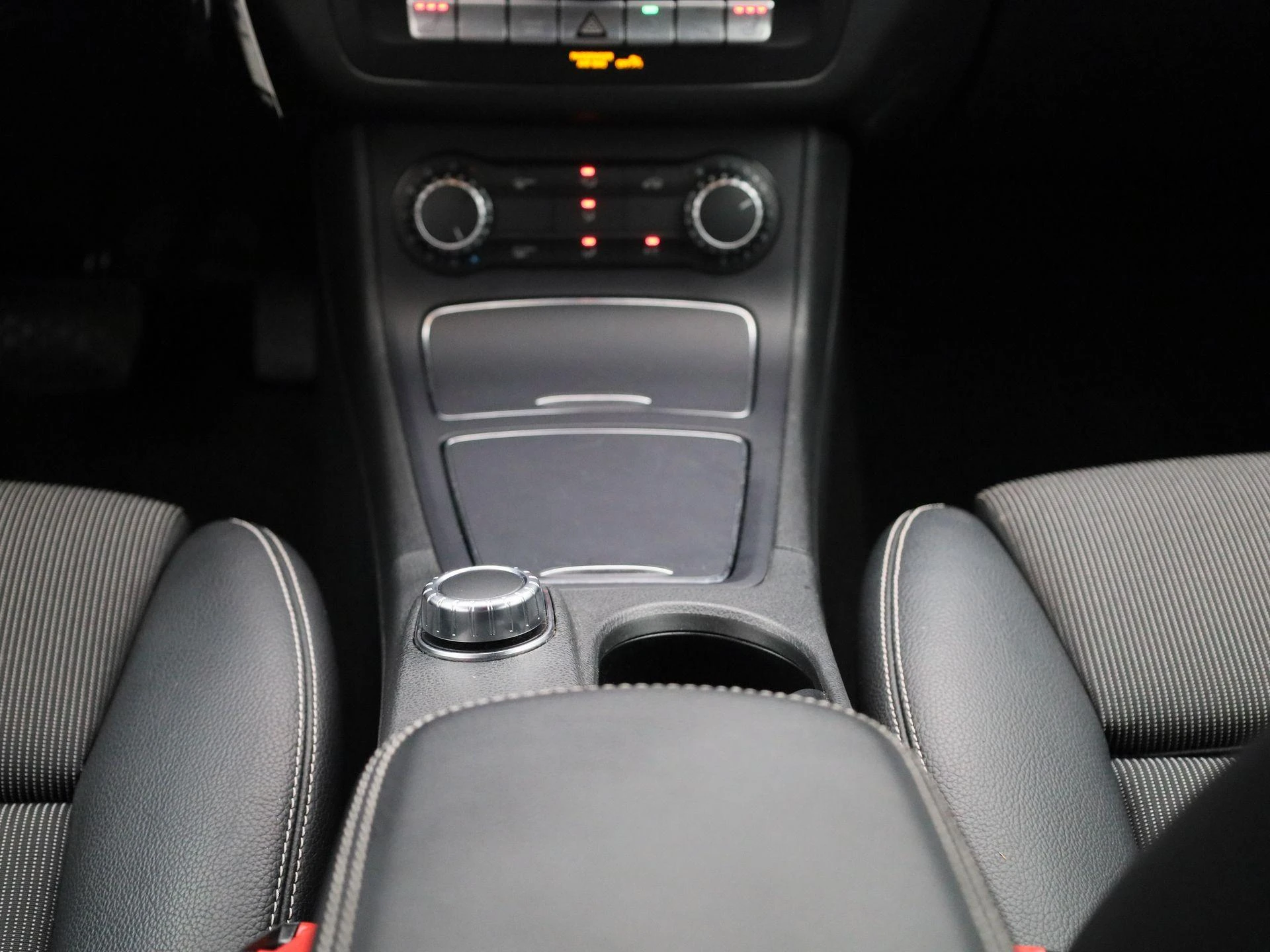Mercedes-Benz-B-Klasse-image-9