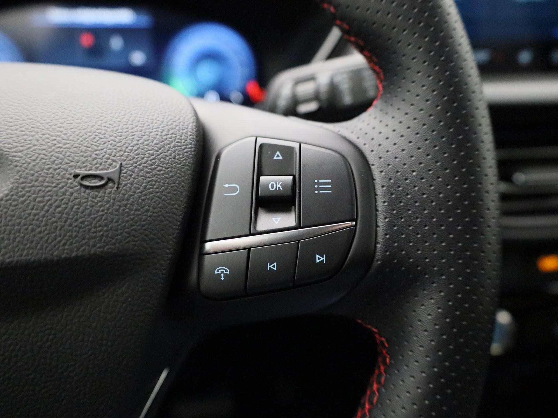 Ford-Kuga-image-16