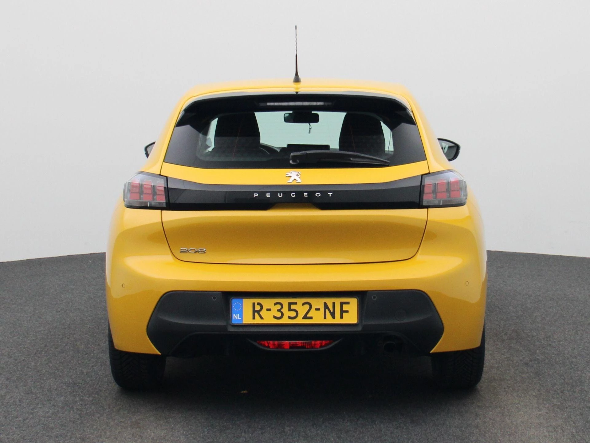 Peugeot-208-image-4
