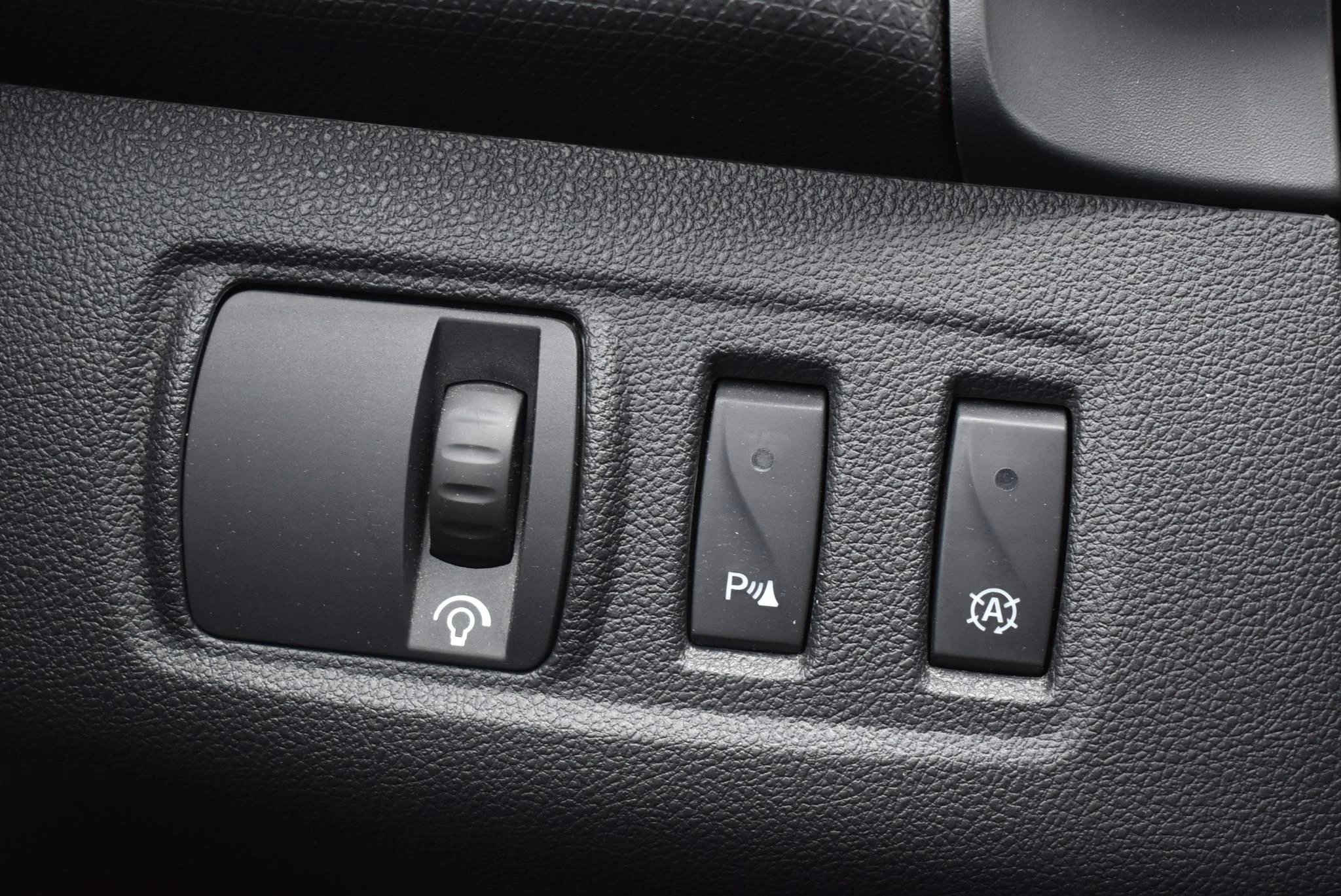 Renault-Clio-image-15