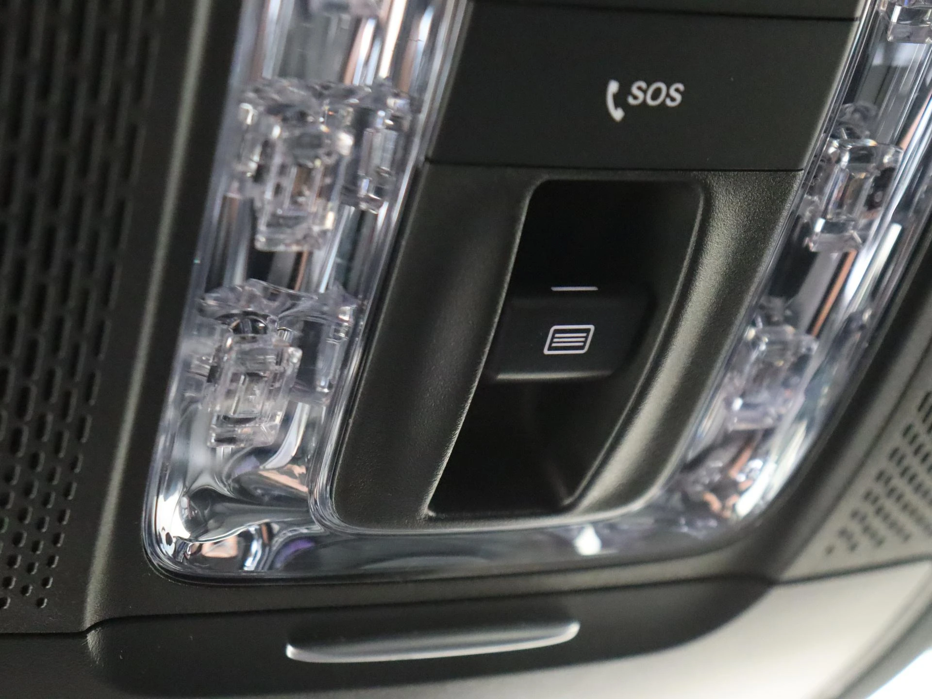 Mercedes-Benz-GLE-image-24