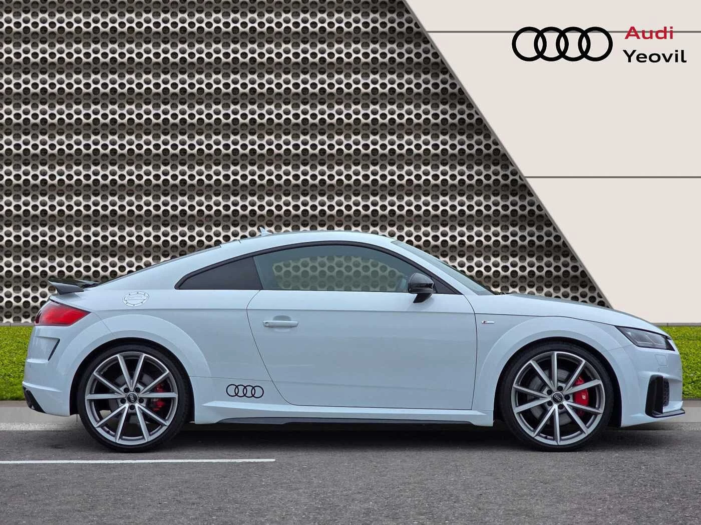 Audi-TT-image-3