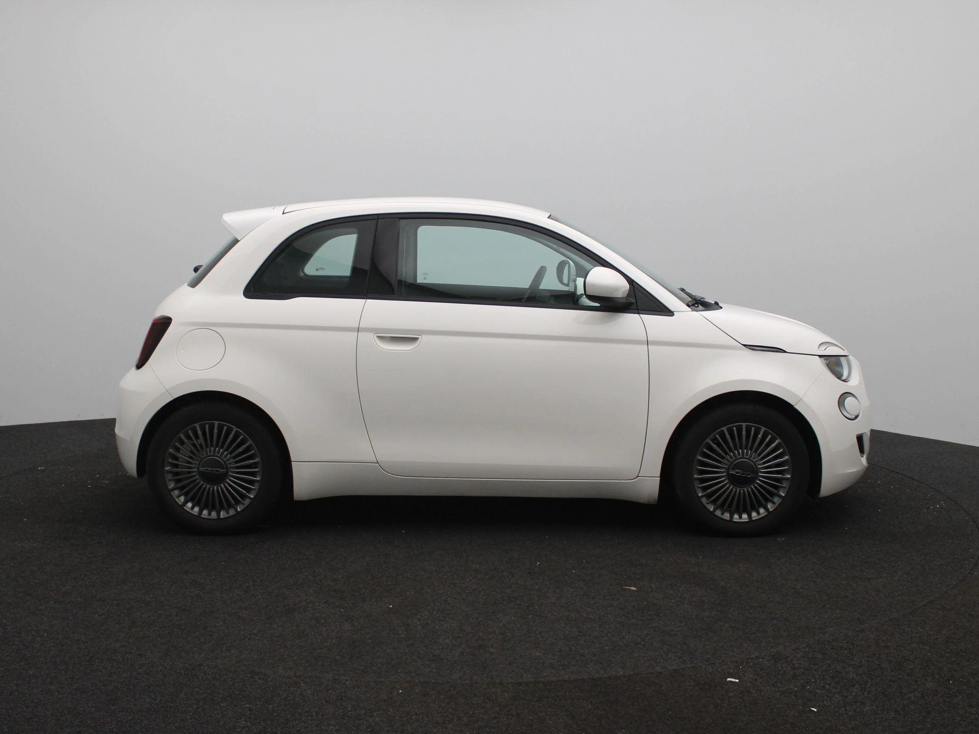 Fiat-500-image-6