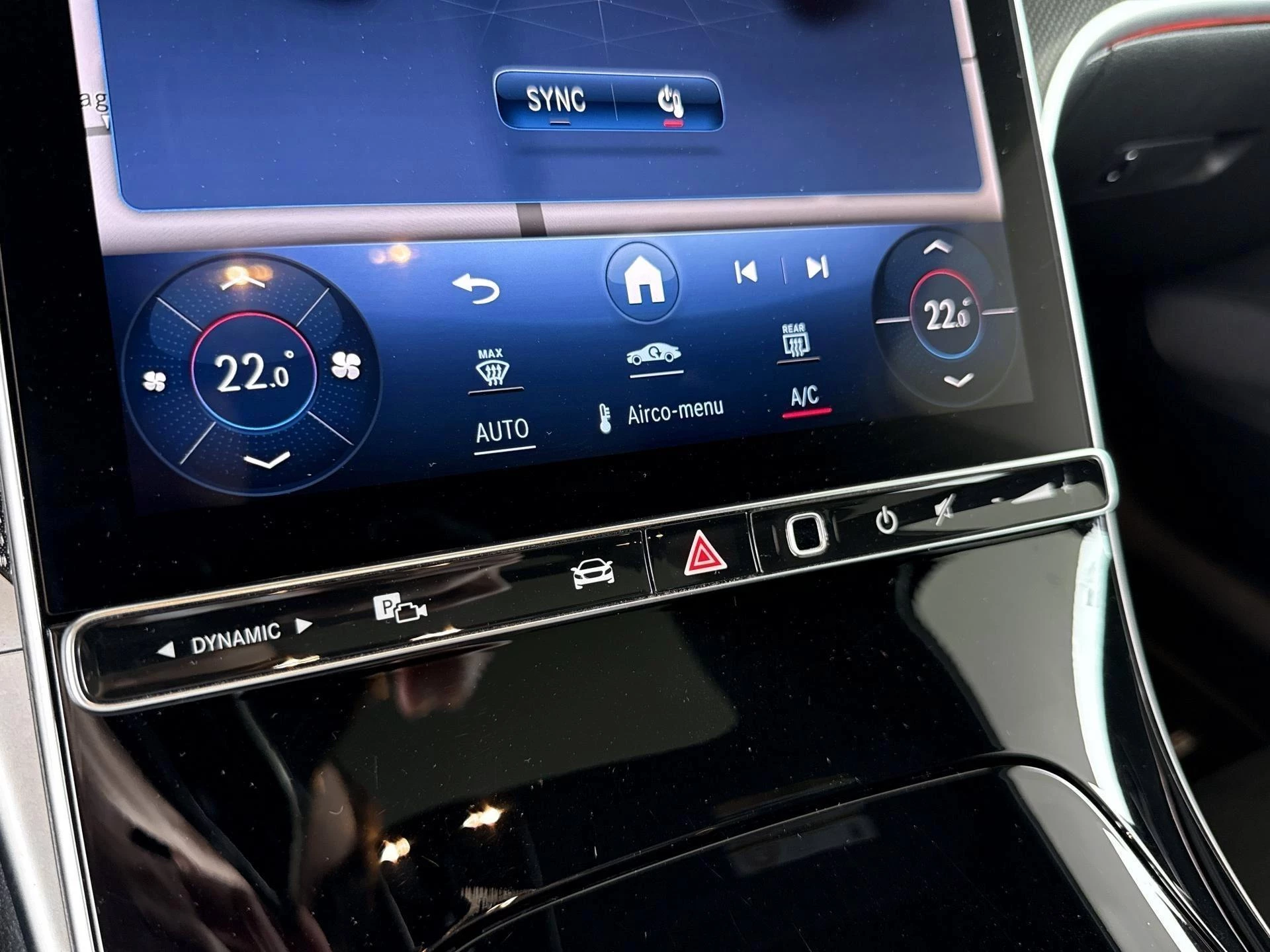 Mercedes-Benz-Classe C-image-21