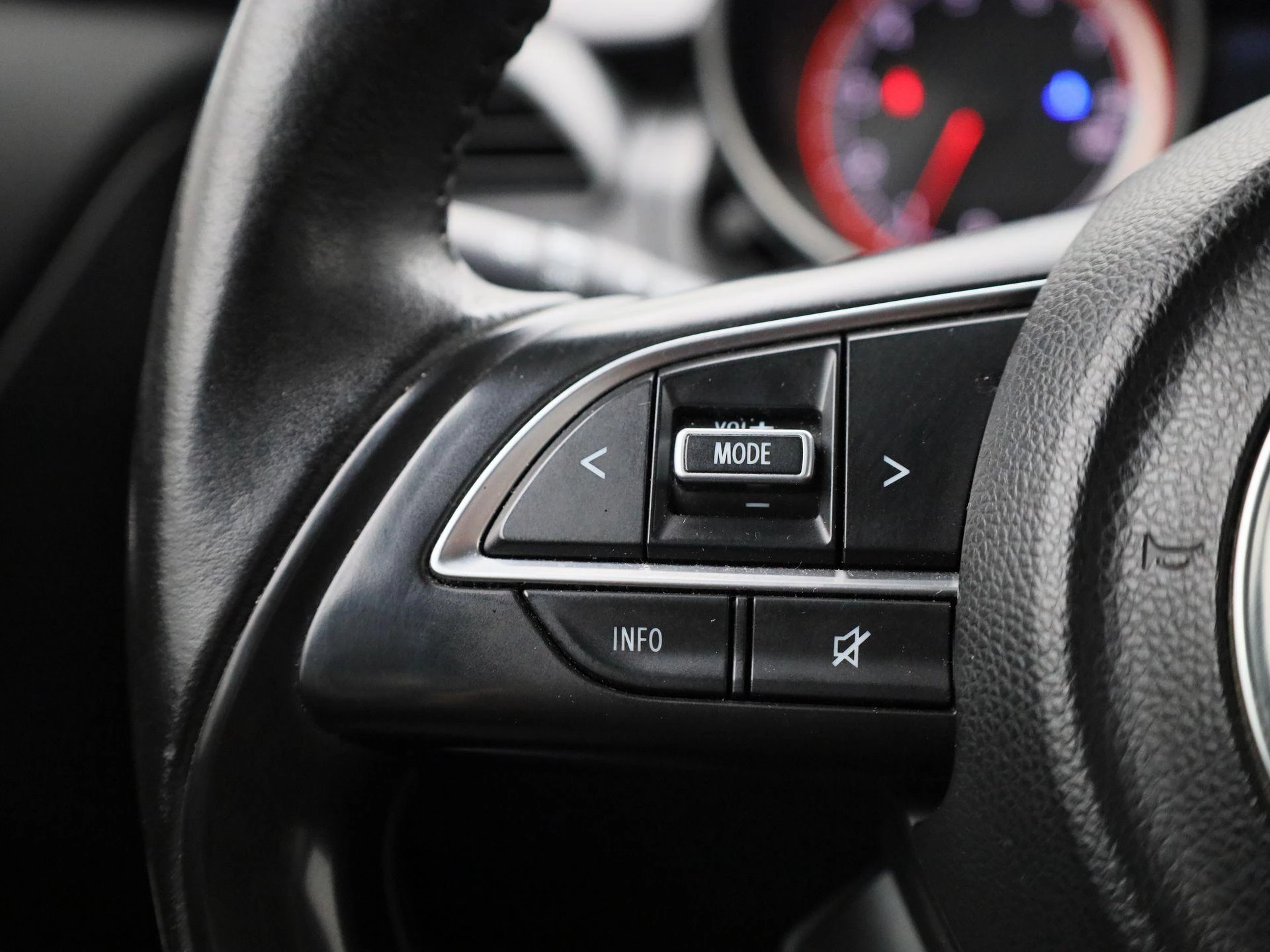 Suzuki-Swift-image-17