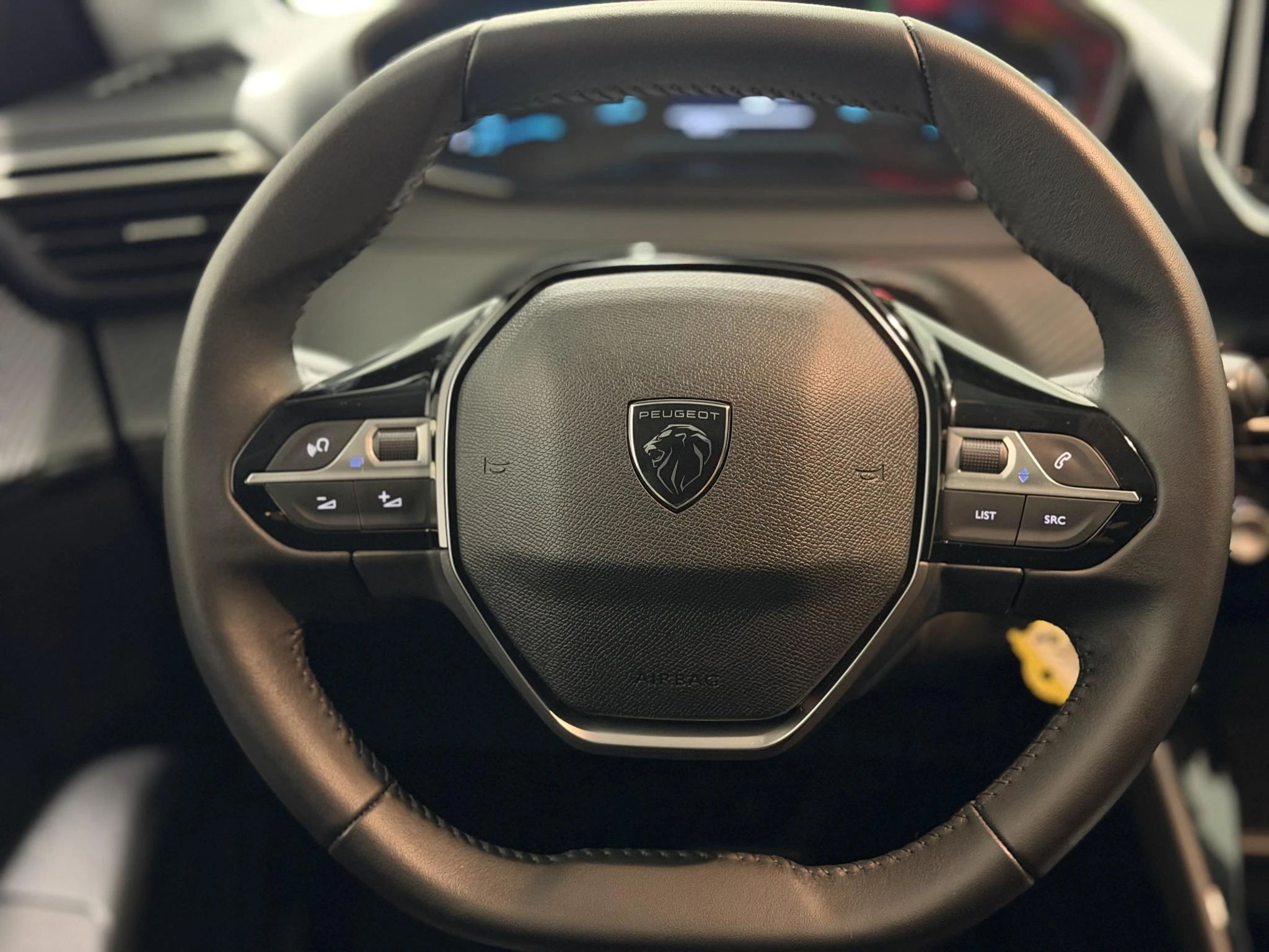 Peugeot-208-image-6
