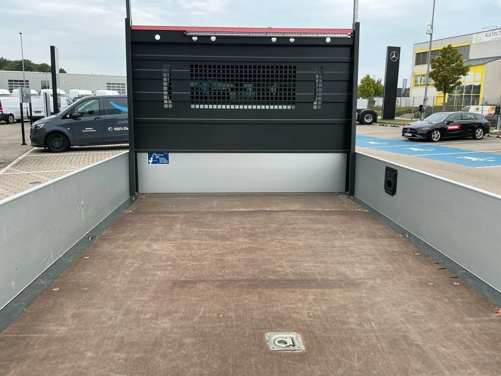 Mercedes-Benz-Sprinter 315-image-18