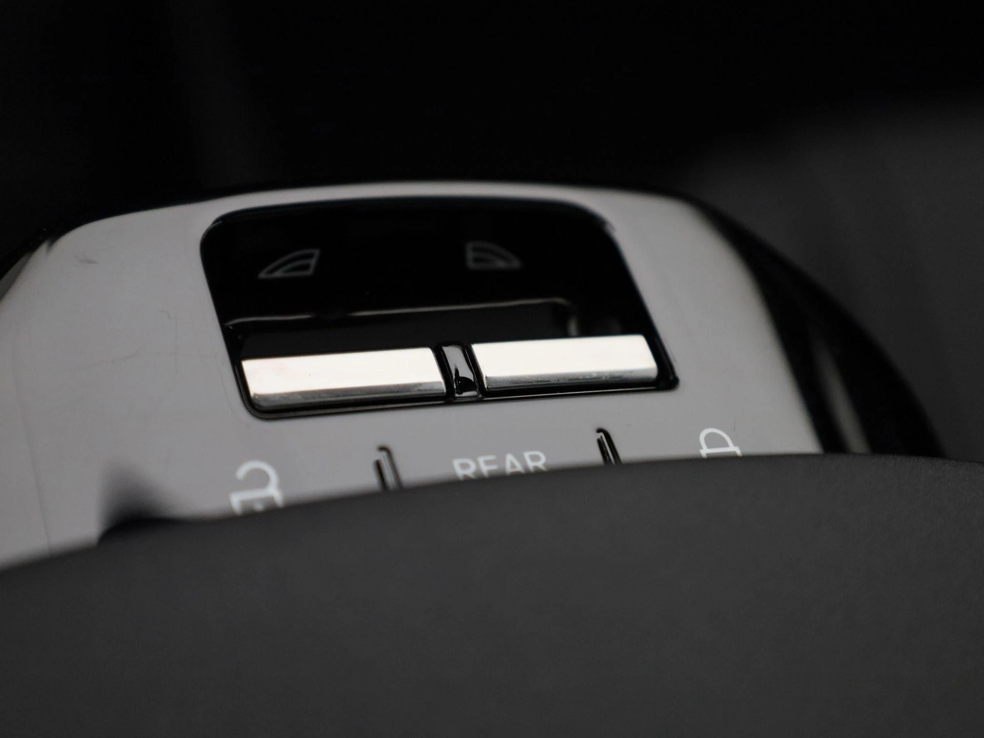 Volvo-EX30-image-21