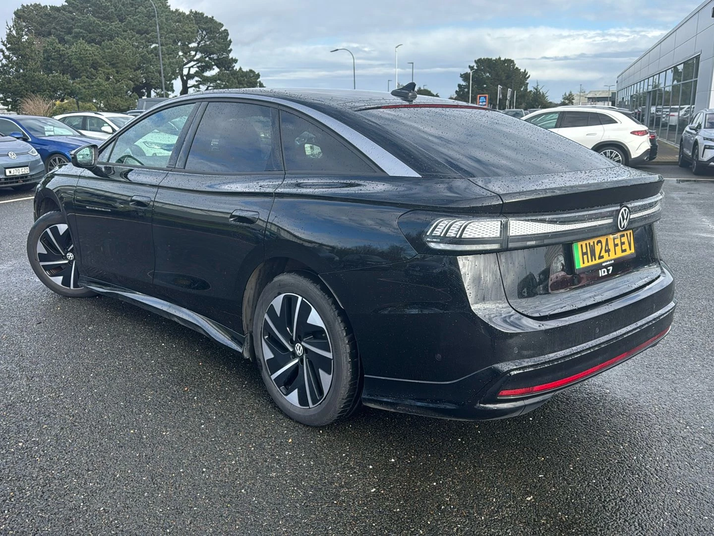 Volkswagen-ID.7-image-2