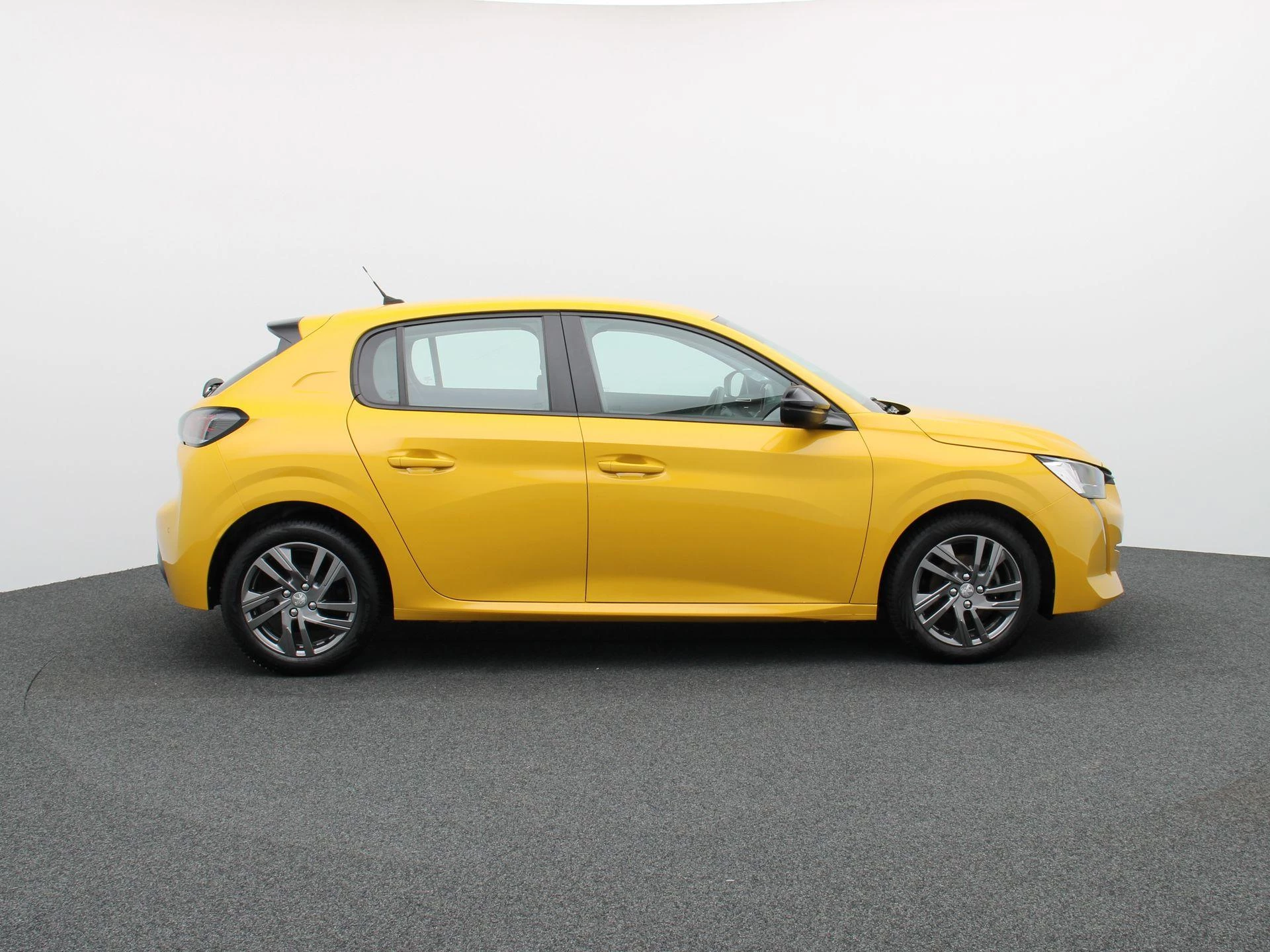 Peugeot 208 1.2 PureTech S&S Active Pack | PDC A | Carplay