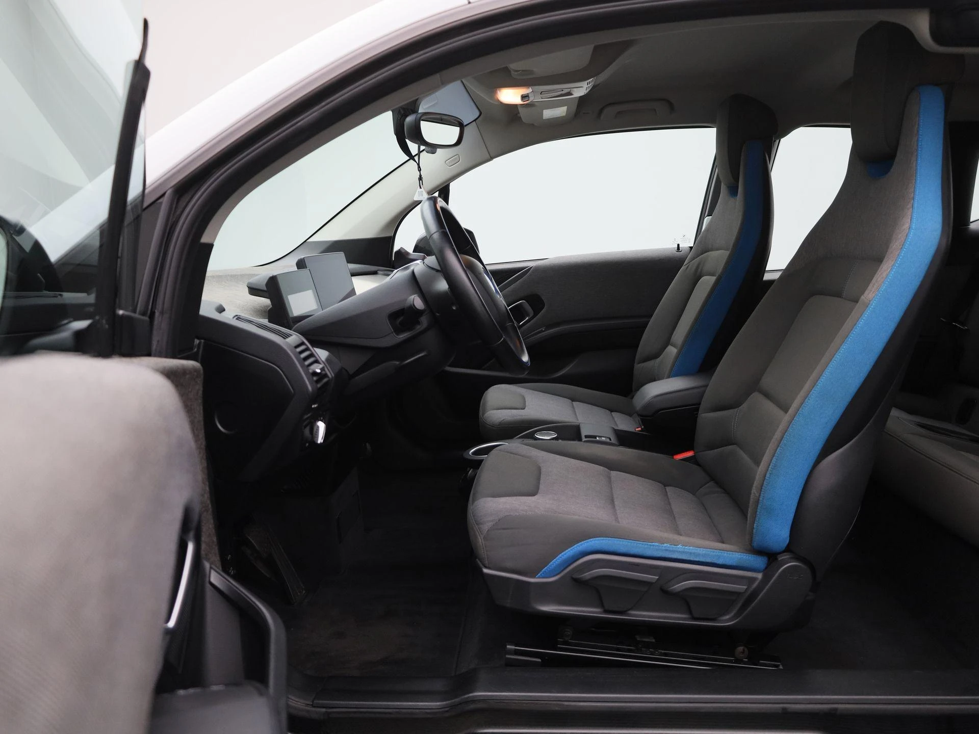 BMW-i3-image-11