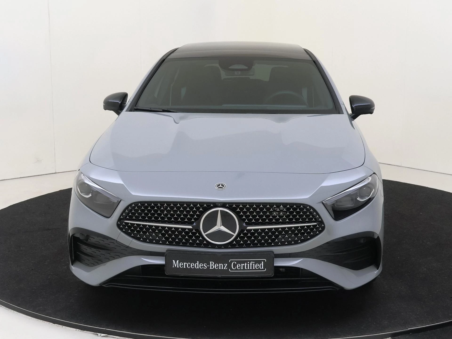 Mercedes-Benz-A-Klasse-image-5