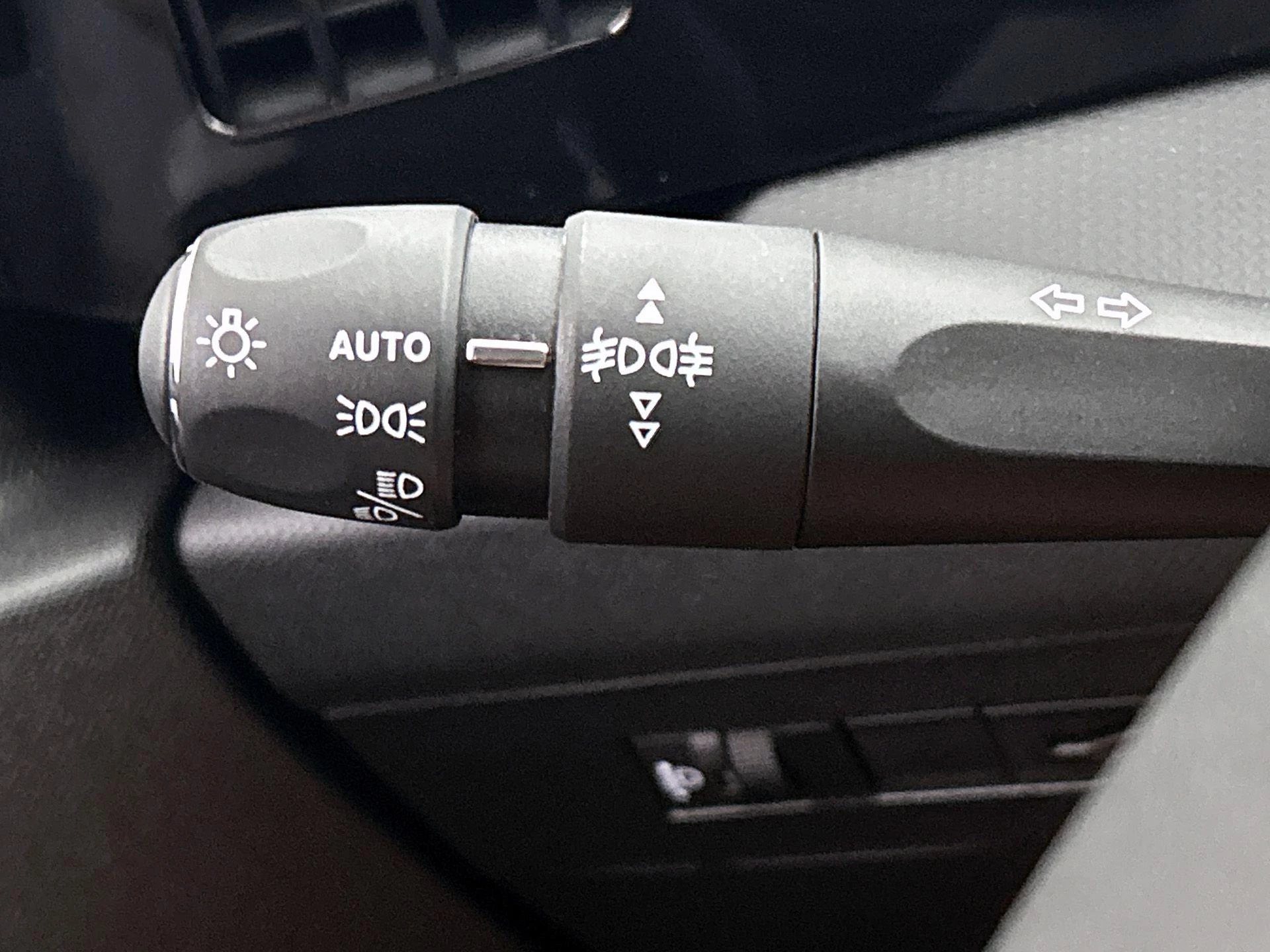 Opel-Astra-image-12