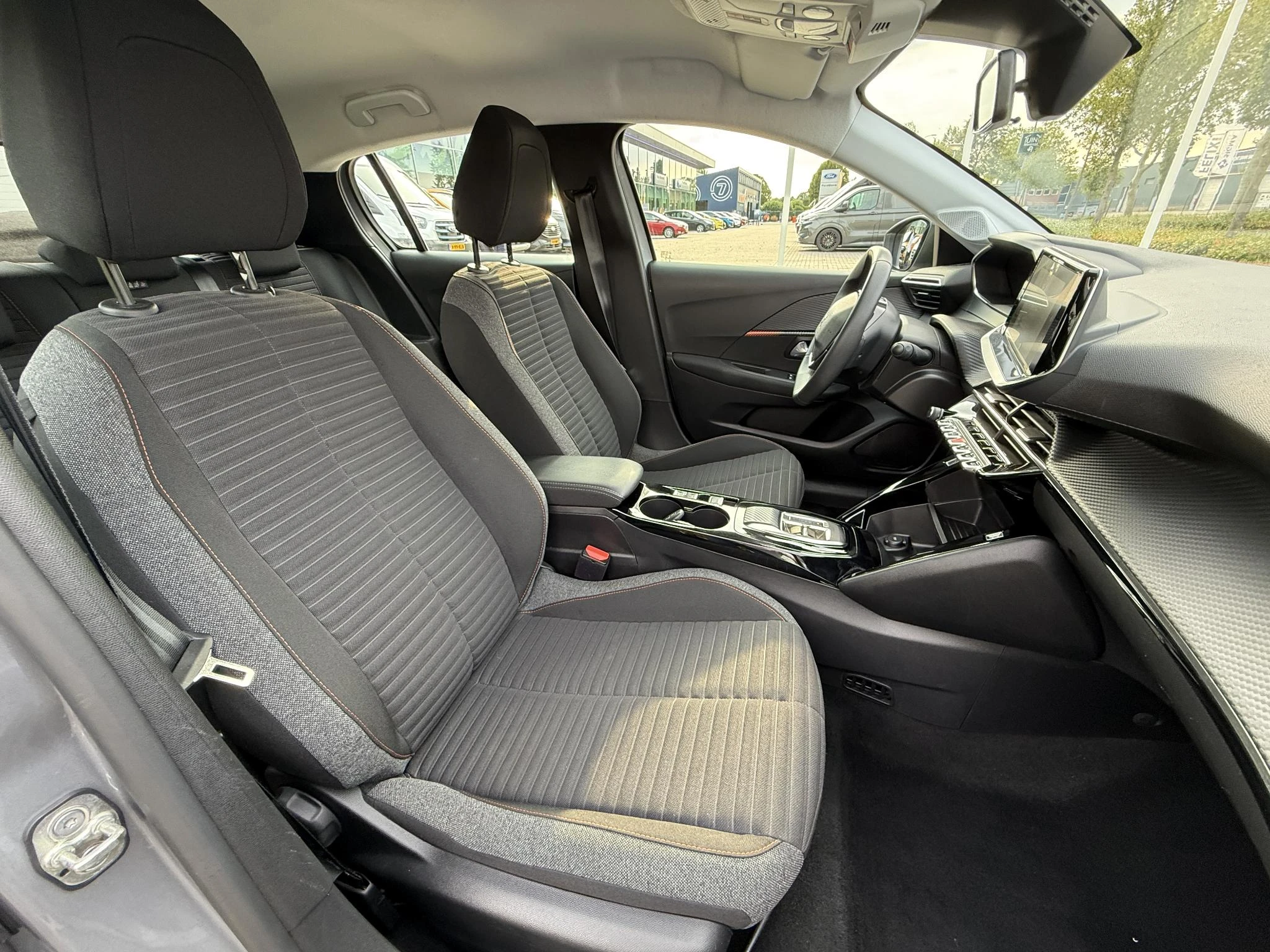 Peugeot e-208 EV Active 50 kWh