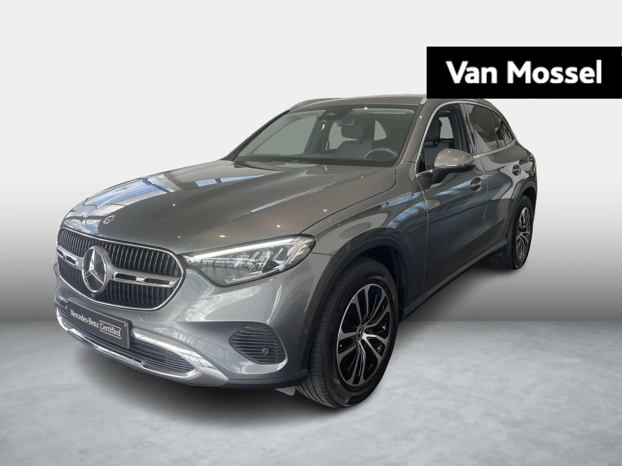 Mercedes-Benz-GLC-image-0