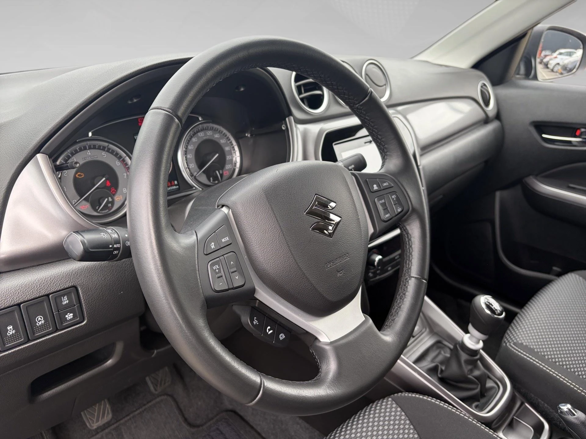 Suzuki-Grand Vitara-image-7