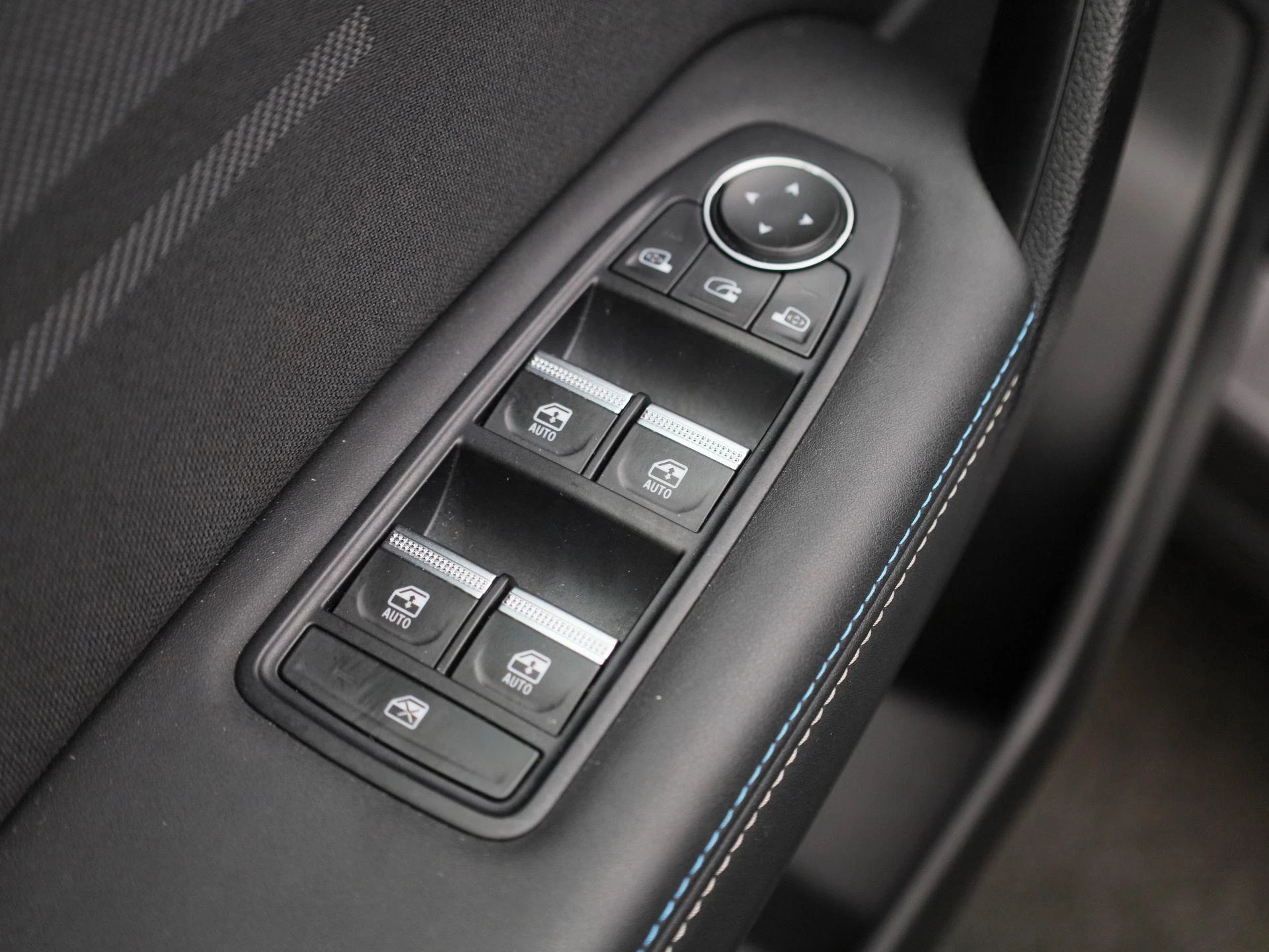 Renault-Captur-image-31