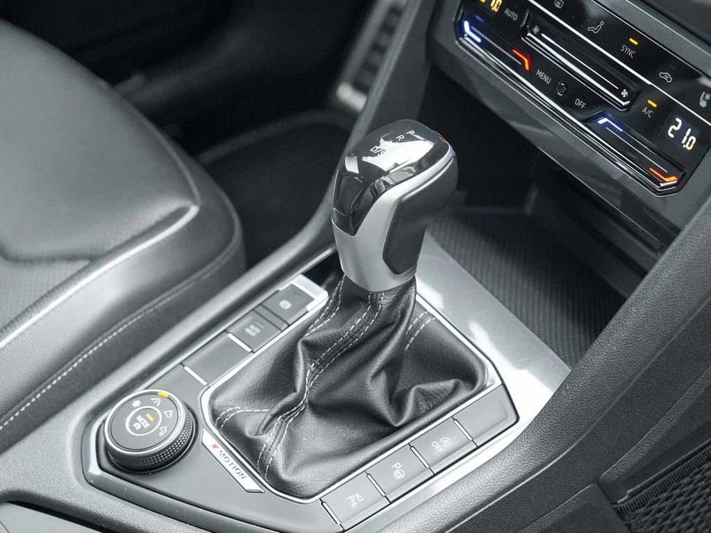 Volkswagen-Tiguan Allspace-image-9