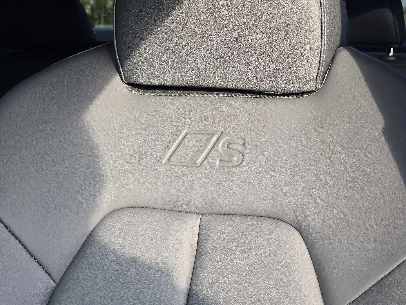 Audi-A6-image-42