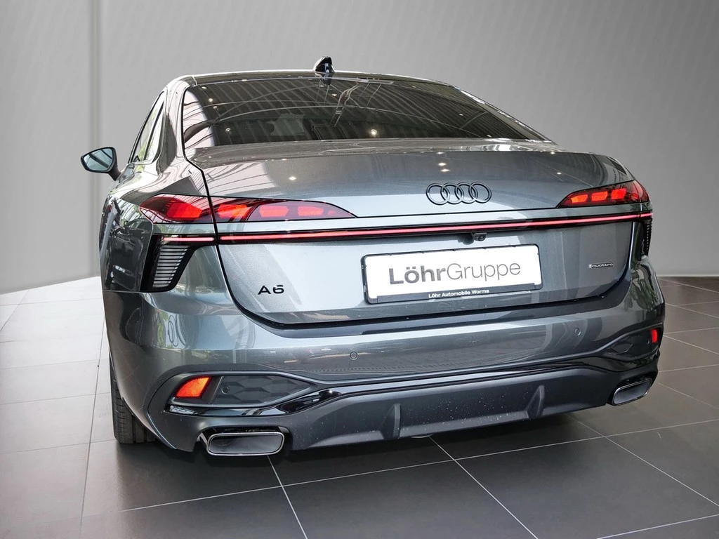 Audi A6 Lim 2.0 TFSI e-hybrid quattro S tronic 270 kW/ 367 PS