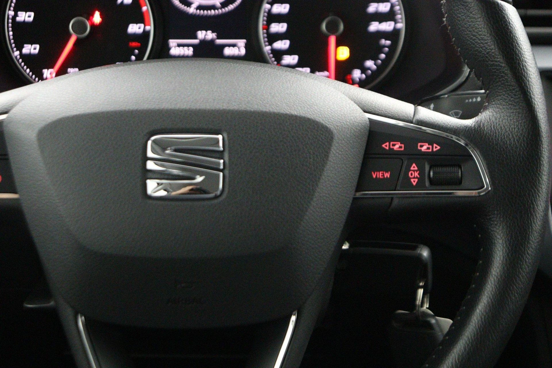 SEAT-Arona-image-22