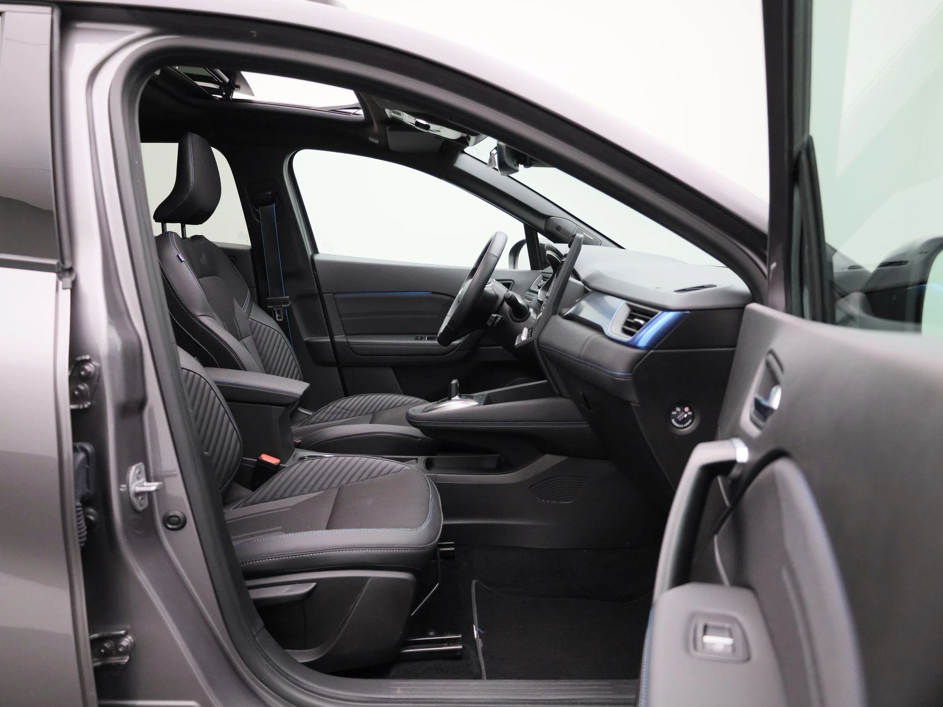Renault-Captur-image-36