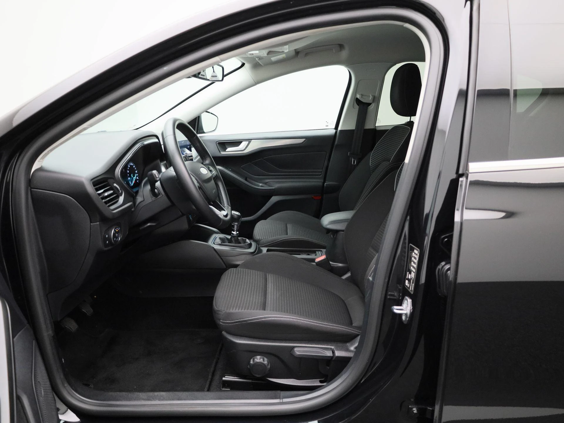 Ford-Focus-image-8