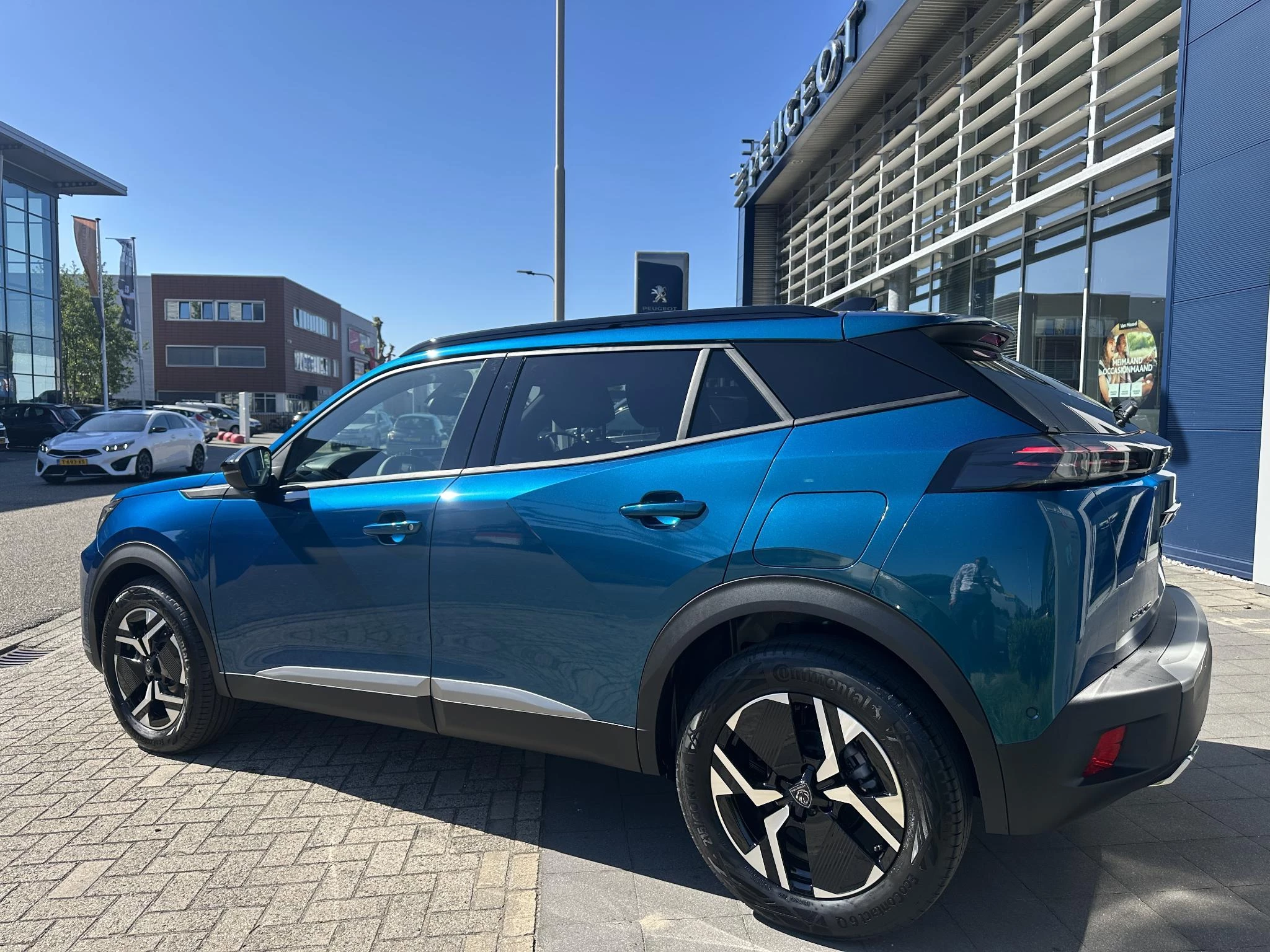 Peugeot 2008 1.2 HYBRID 136 e-DSC6 Allure