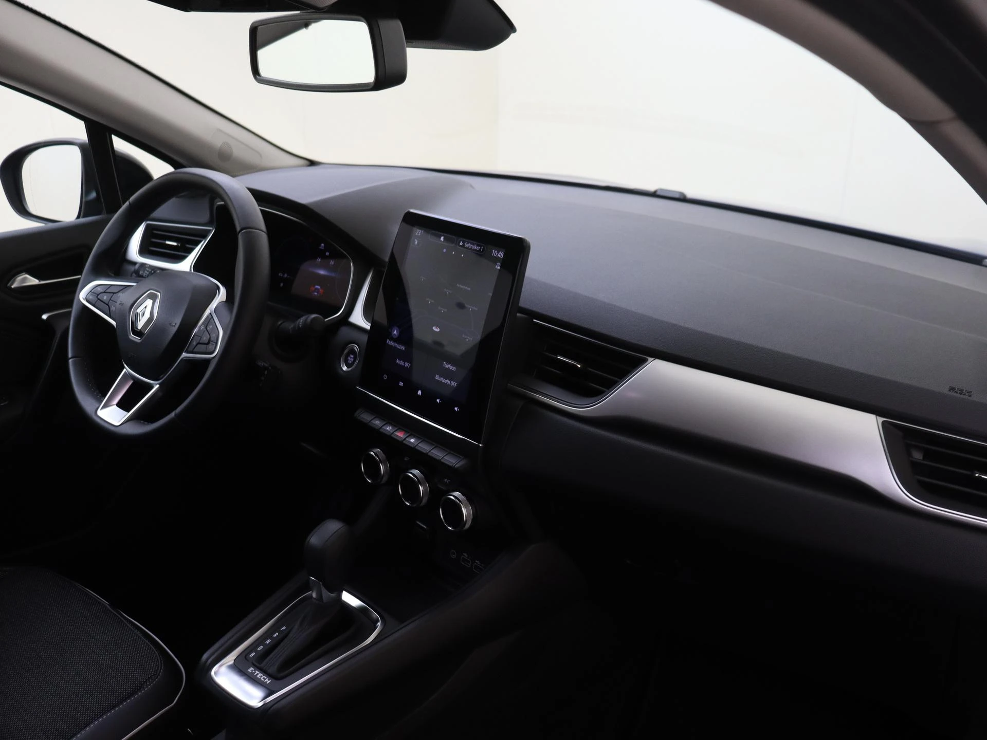 Renault-Captur-image-4