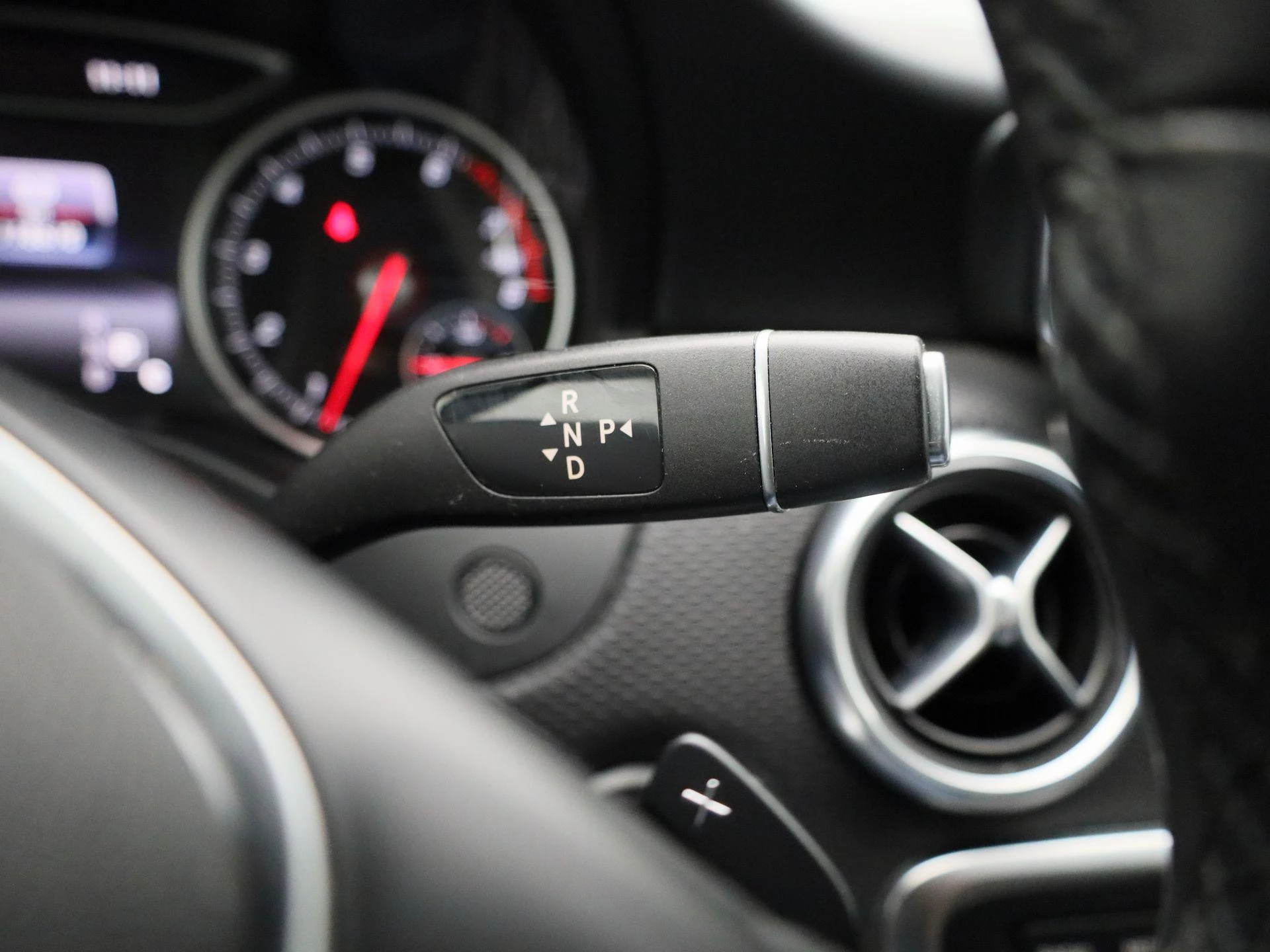 Mercedes-Benz A-Klasse 180 Ambition